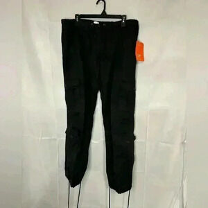 New with tags, womens size large Rothco brand vintage cargo pants, #N473